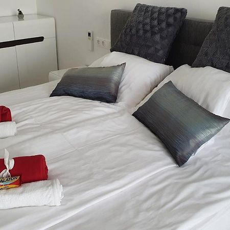 Kekvitorla Apartman Кестхей Екстер'єр фото