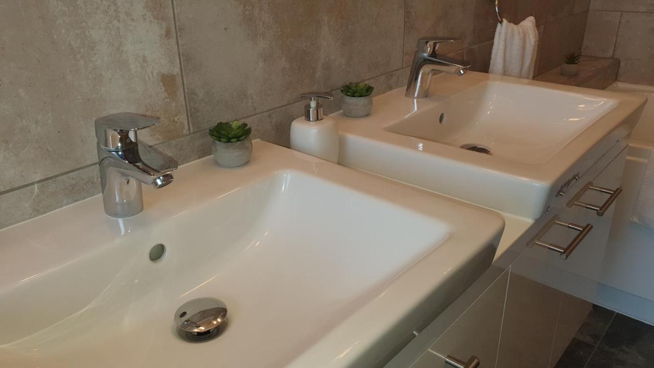 Kekvitorla Apartman Кестхей Екстер'єр фото